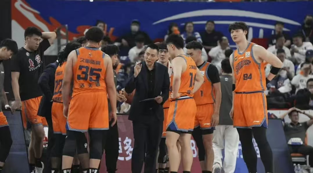 浙江男篮在最近的比赛中赢得比赛
