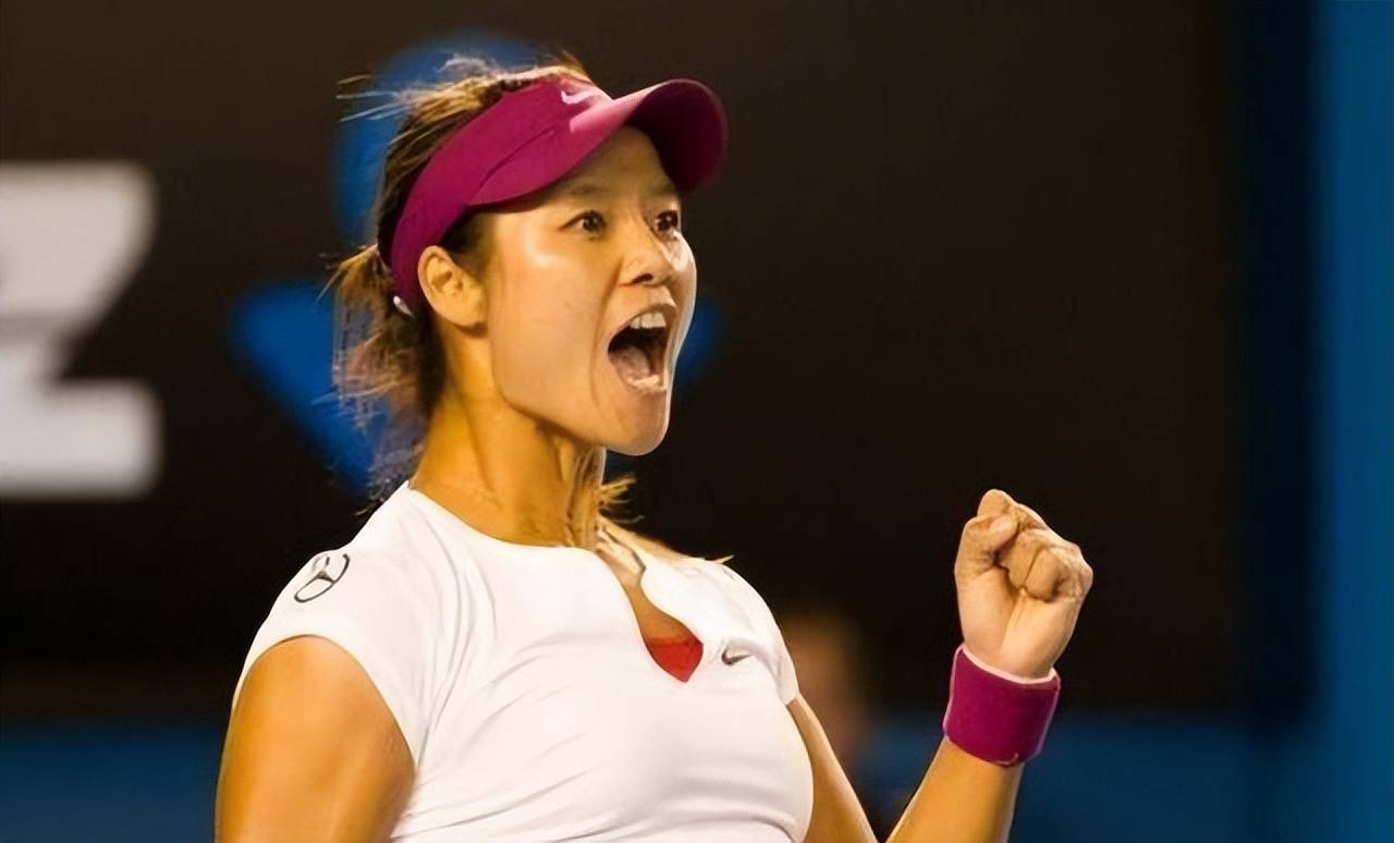 震撼！李娜在足球赛场终止连败！