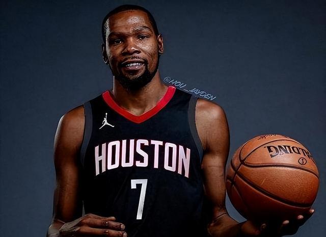 杜兰特在西班牙队比赛中连败，大胜引发热议！