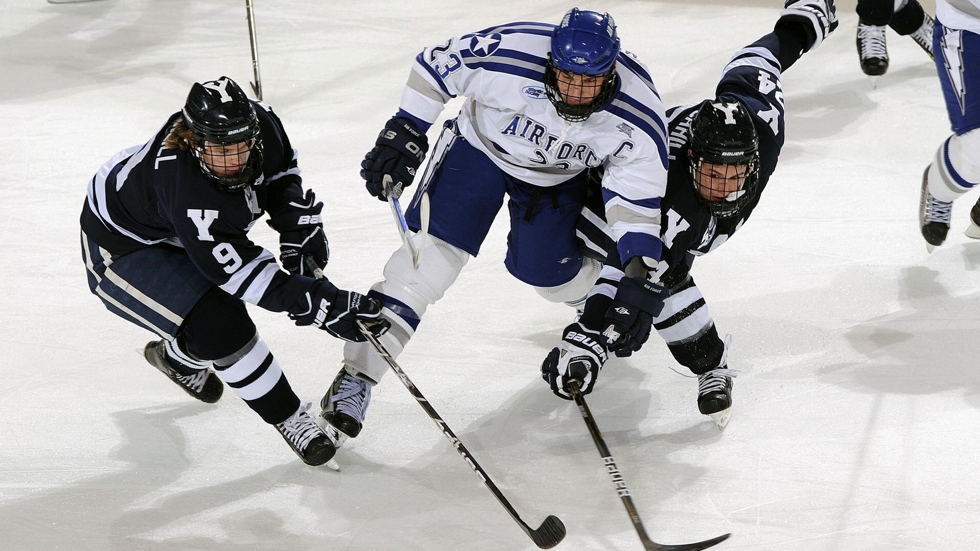 哈兰德连续十二场比赛得分超过晋级下一阶段，利物浦不断突破！比赛高潮迭起